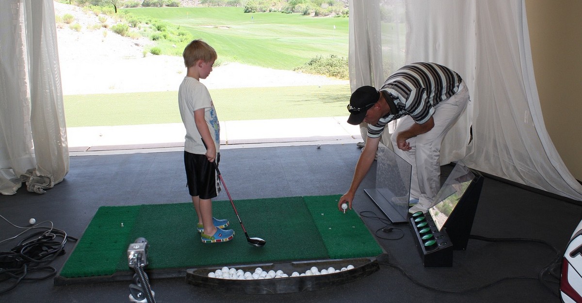 Comment apprendre à joueur golf aux enfants ?