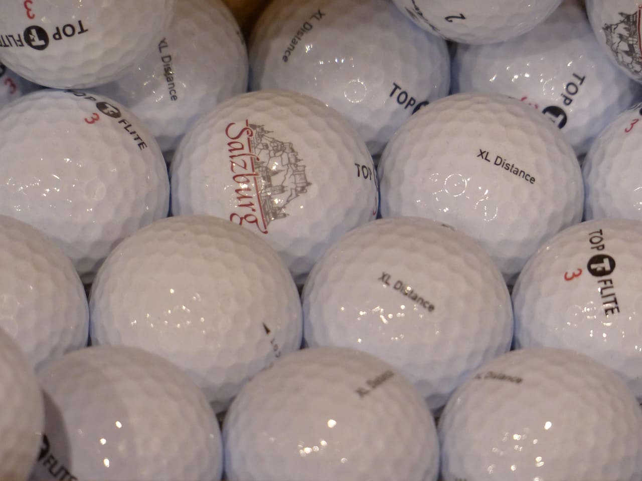 Balles de golf d'occasion : Découvrez les gradations qui font toute la différence
