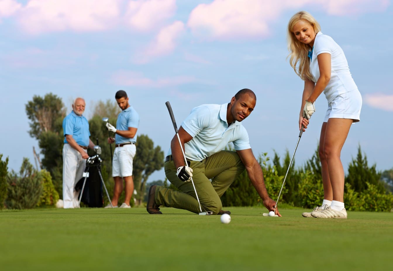 Ces 9 raisons vont faire craquer vos amis : impossible qu’ils disent non au golf !